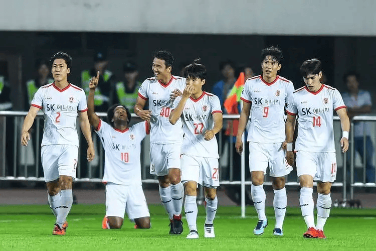 开云体育平台APP-包含联赛势均力敌，球队实力出现明显分化的词条