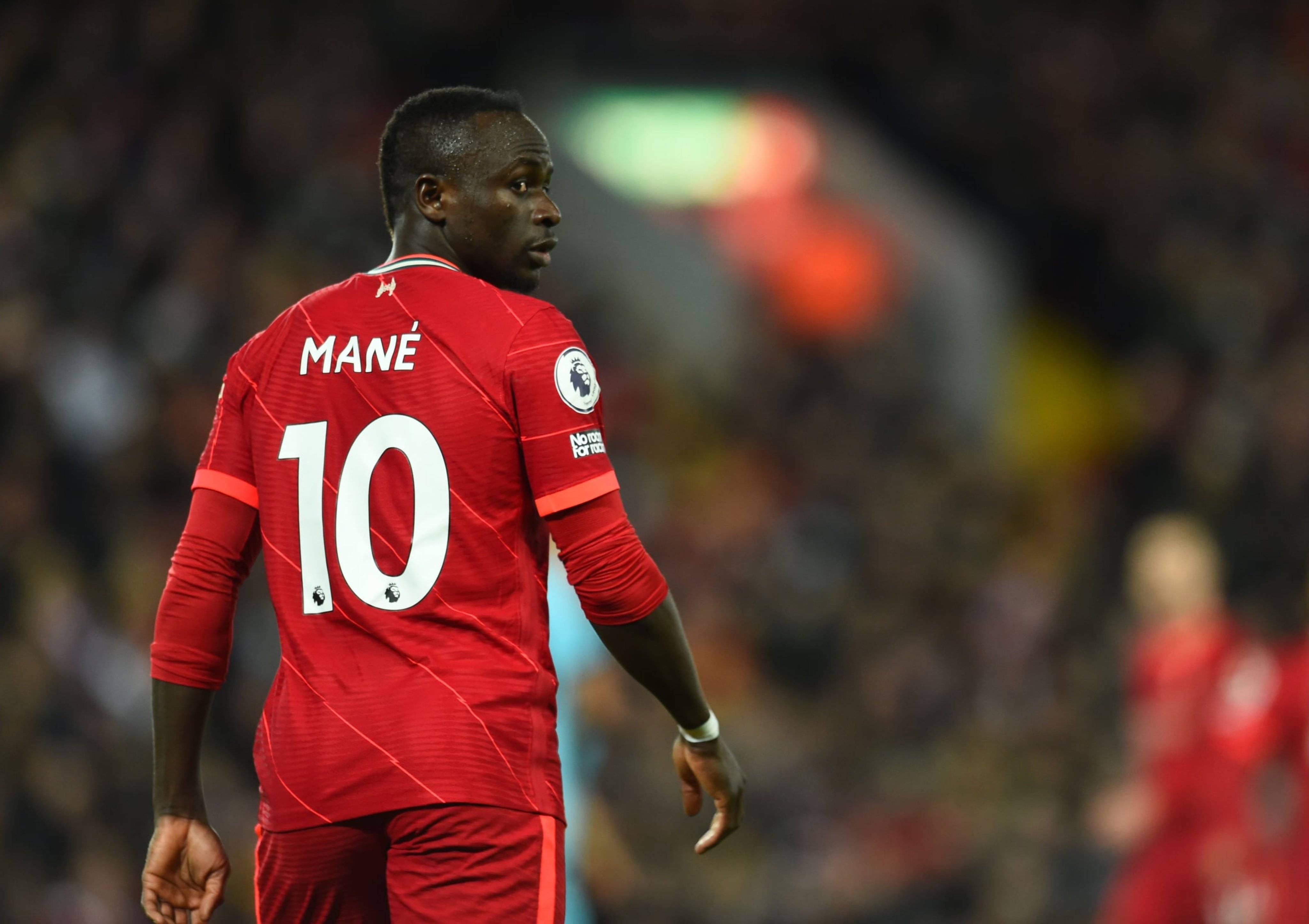 利物浦球员马内:要多与队友默契配合的简单介绍 利物浦球员马内:要多与队友默契配合的简单介绍