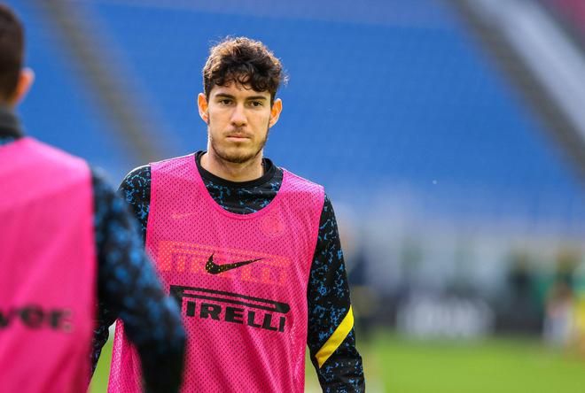 开云体育下载-利物浦门将艾莉森赞扬防线稳固，助球队获胜的简单介绍