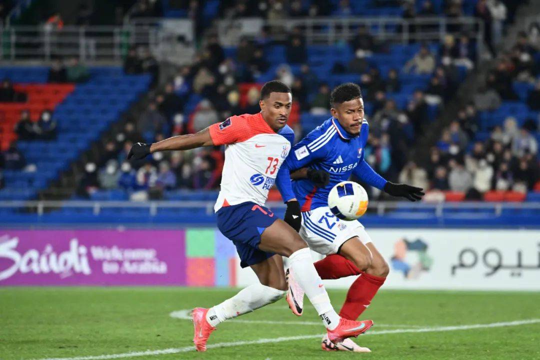 开云体育在线-包含罗马尼亚对横滨水手：东西强队对战，谁能胜出的词条