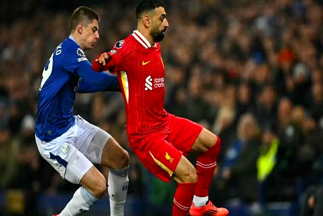 开云体育-关于古迪逊公园主场惊险获胜，保持领先优势的信息