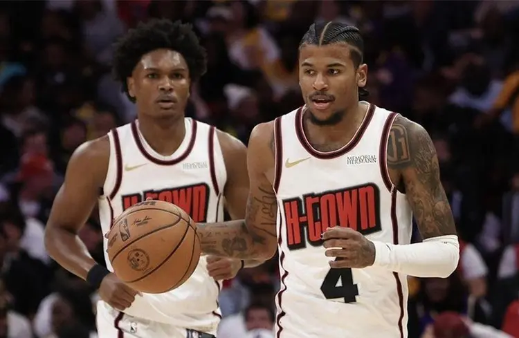 包含罗马过关斩将,势不可挡冲向榜首的词条 包含罗马过关斩将,势不可挡冲向榜首的词条