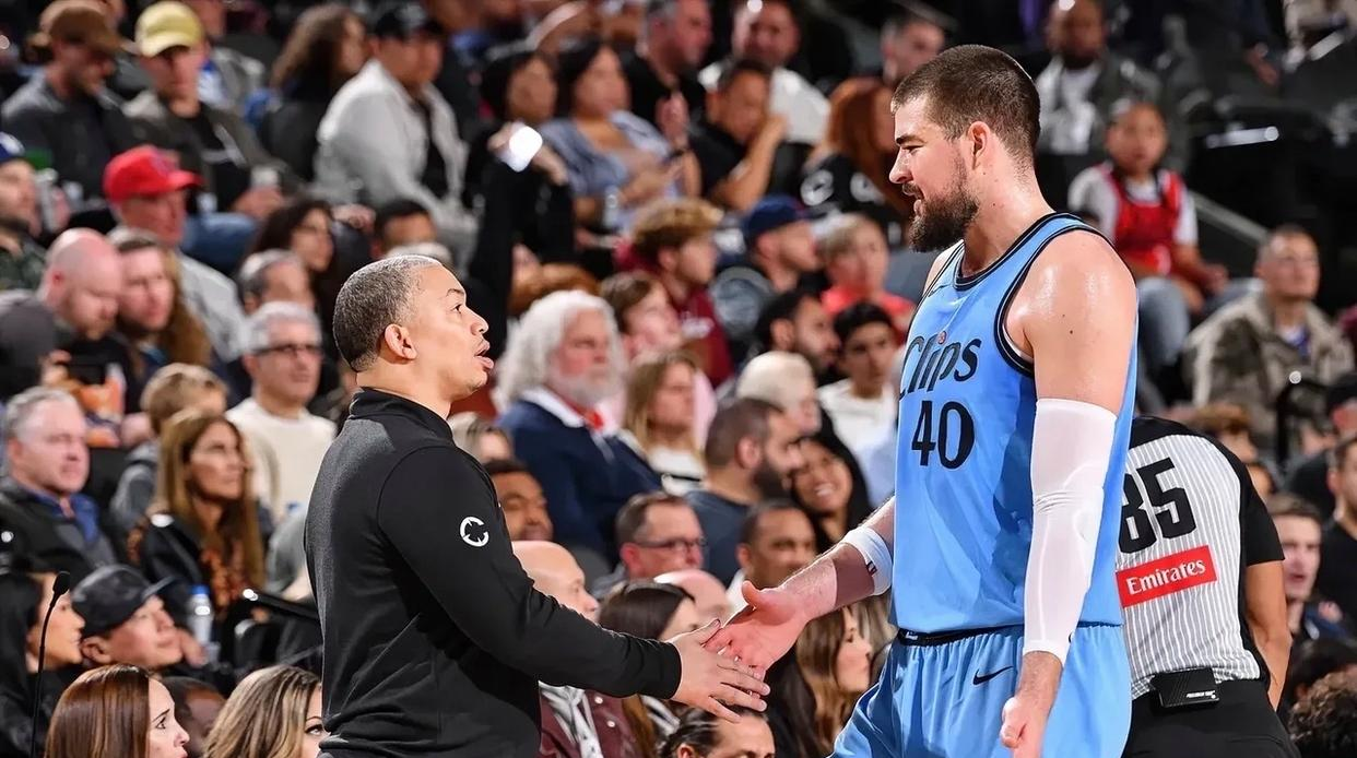 开云体育APP下载-沙托鲁力克图尔，积极备战接下来困难比赛