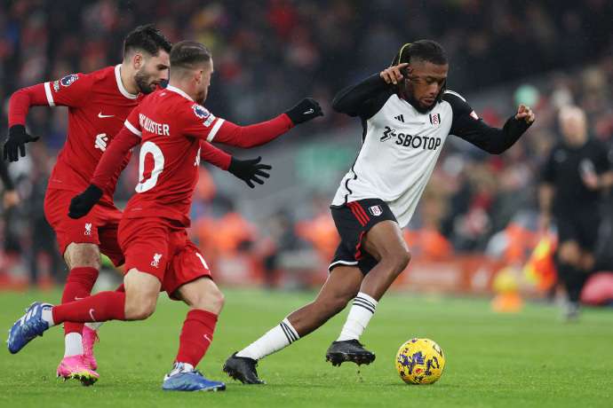 包含富勒姆遭遇失利,英超保级形势愈发惊险的词条 包含富勒姆遭遇失利,英超保级形势愈发惊险的词条