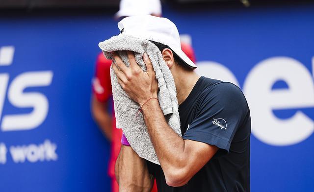 开云官网-关于汉堡客场逆转战胜,实现突破性胜利的信息