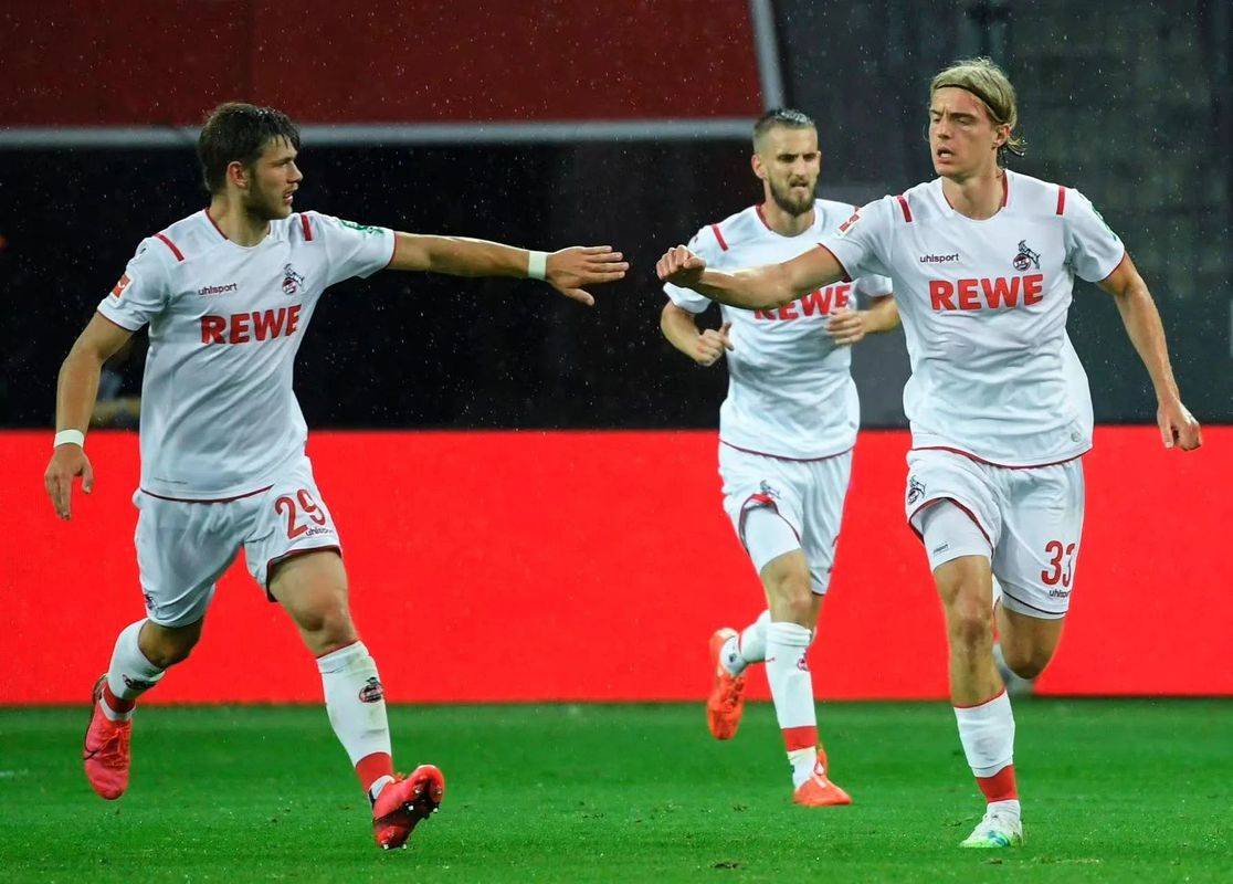 关于汉堡客场逆转战胜,实现突破性胜利的信息 关于汉堡客场逆转战胜,实现突破性胜利的信息