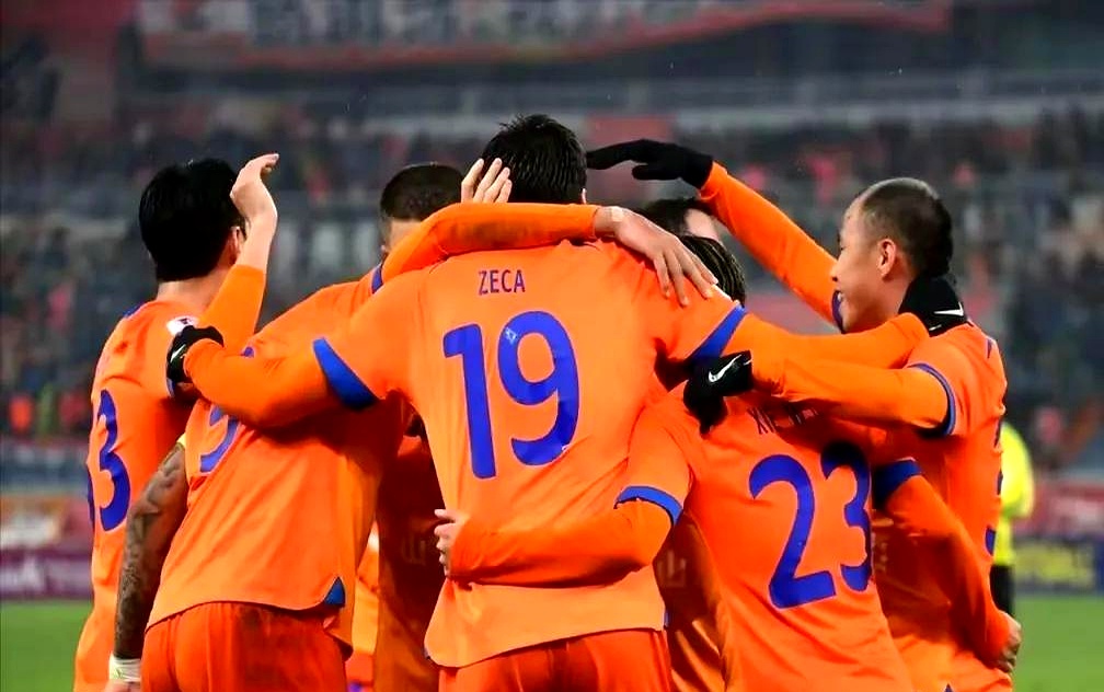 亚冠比赛激烈展开,中国球队表现强劲 亚冠比赛激烈展开,中国球队表现强劲