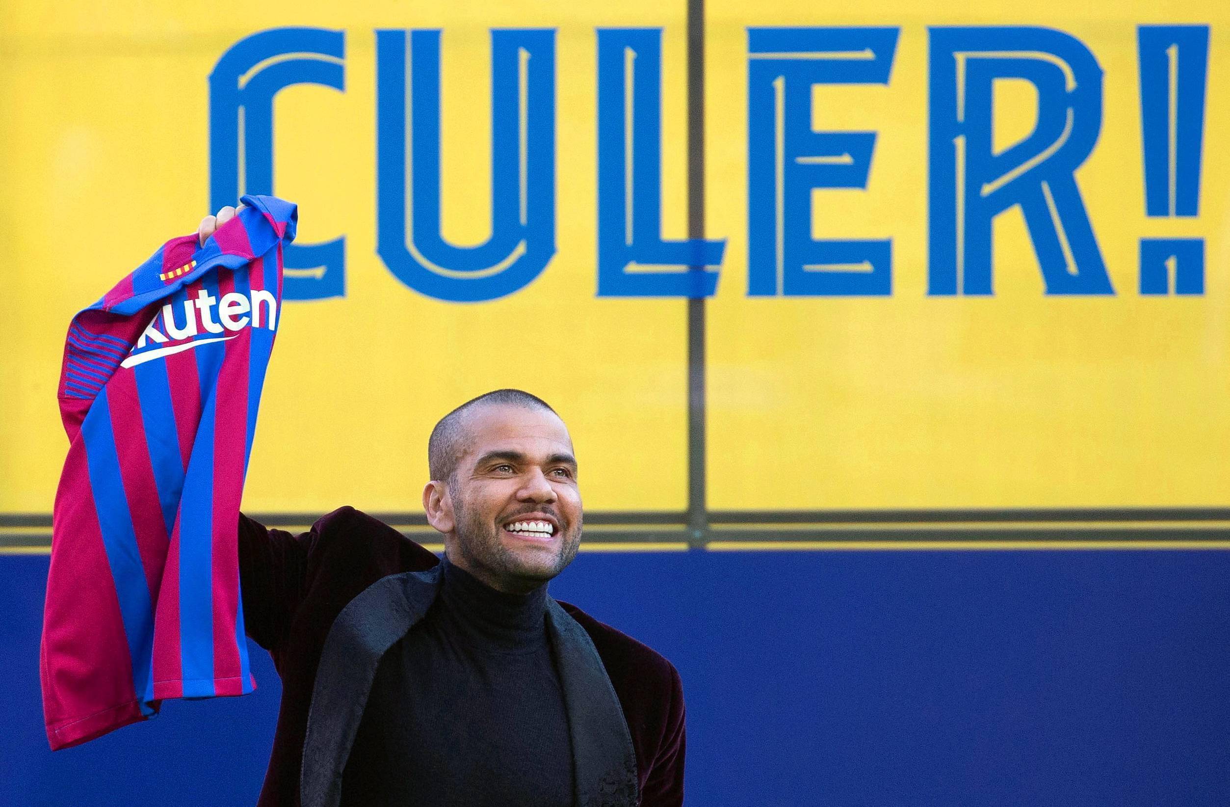 阿尔维斯球员状态神勇,大放异彩 阿尔维斯球员状态神勇,大放异彩