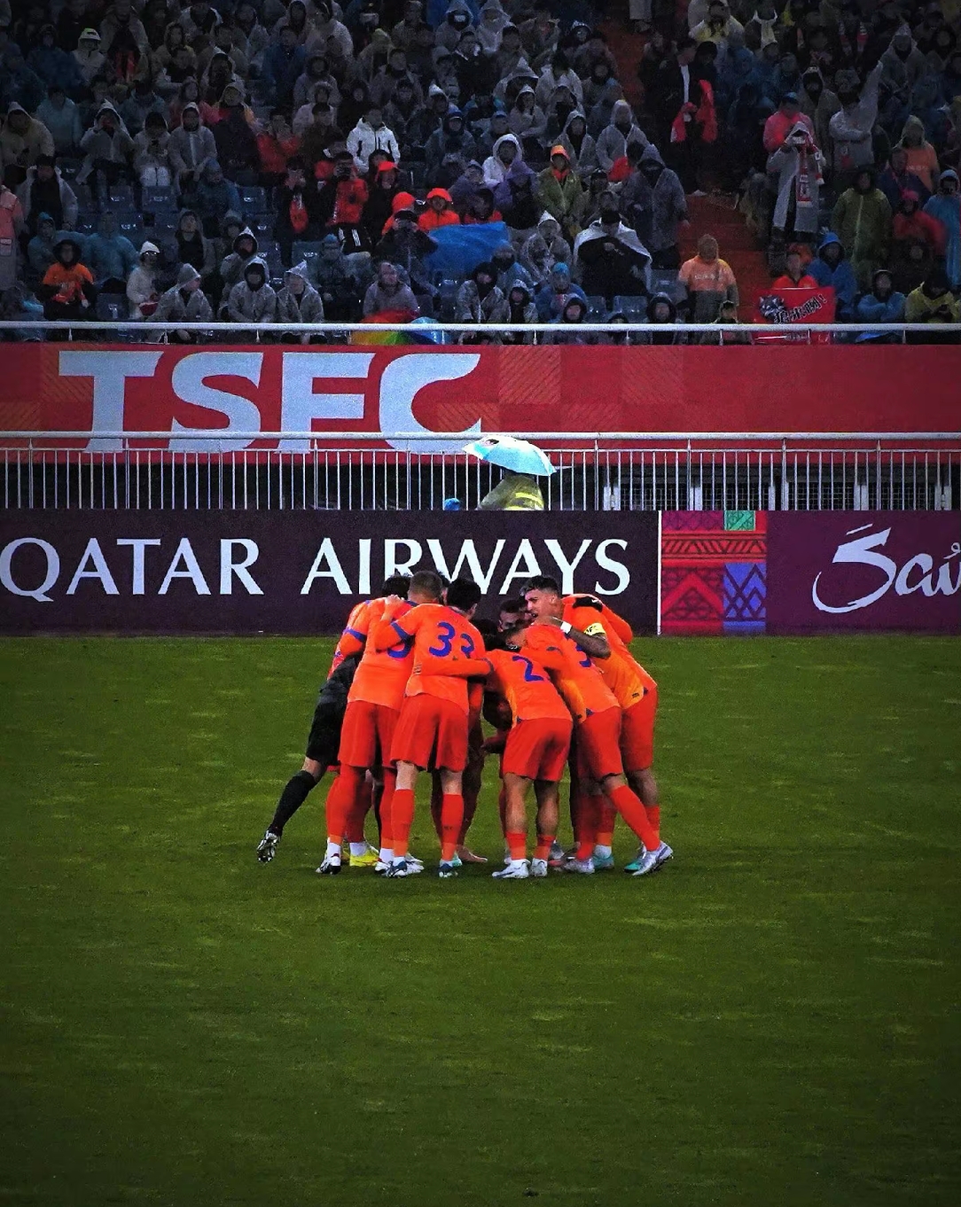 球队在洲际足球锦标赛中斩获胜利 球队在洲际足球锦标赛中斩获胜利