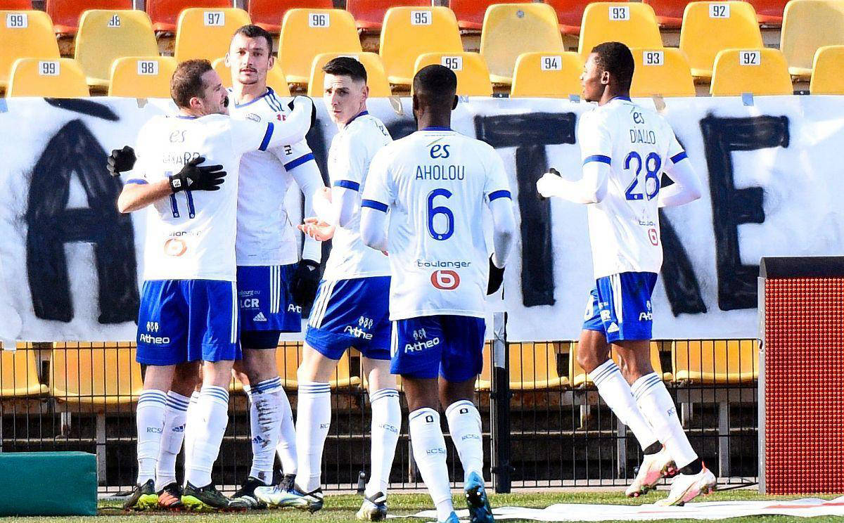 开云体育APP下载-包含圣埃蒂安客场惊险战胜斯特拉斯堡的词条