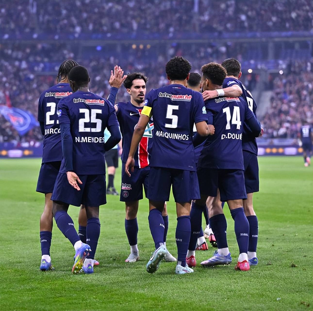 开云官网-包含小组赛焦点：法国队淘汰，表现神勇的词条