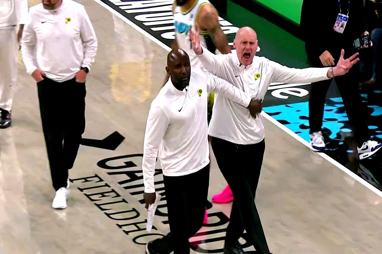 步行者队主教练遭遇执教生涯最大危机