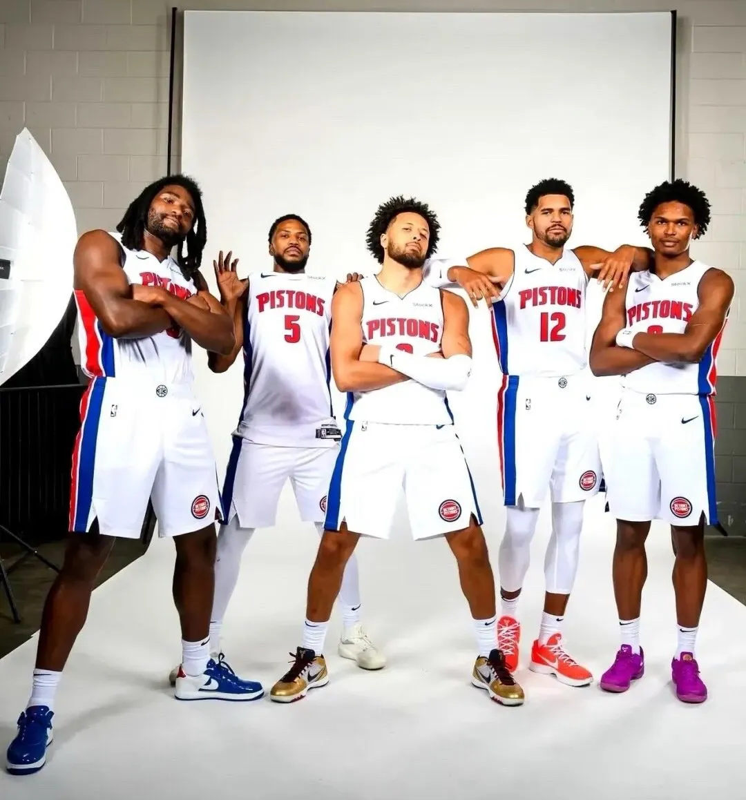 开云官网-新帅上任带来变化，球队表现脱胎换骨的简单介绍