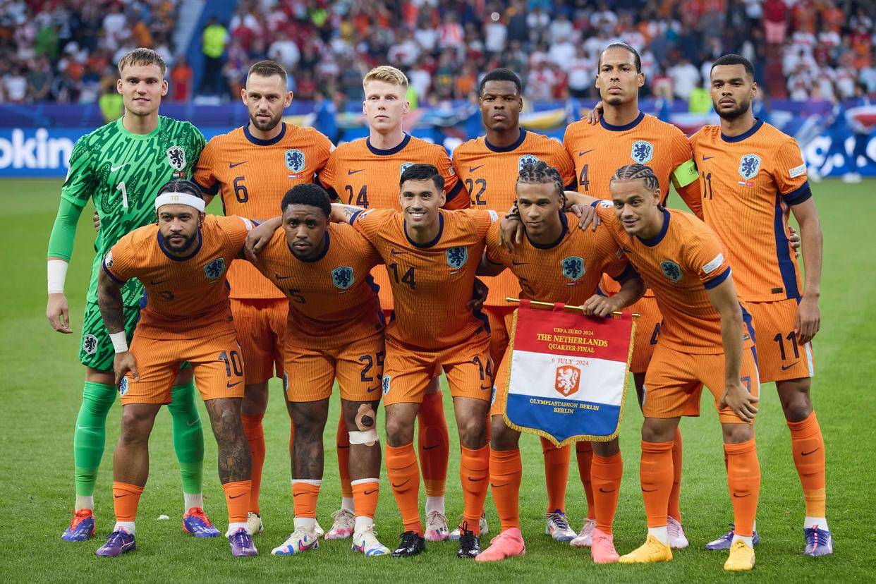 荷兰队备战勇猛!以胜利为目标,奋力晋级的简单介绍 荷兰队备战勇猛!以胜利为目标,奋力晋级的简单介绍