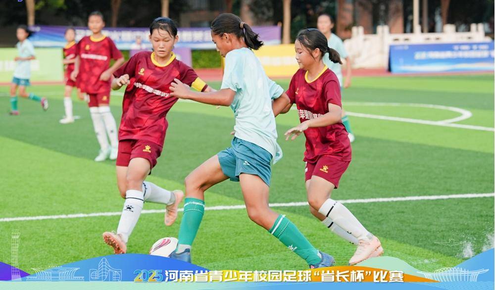 坚韧不拔:女足比赛中展现拼搏精神的简单介绍 坚韧不拔:女足比赛中展现拼搏精神的简单介绍