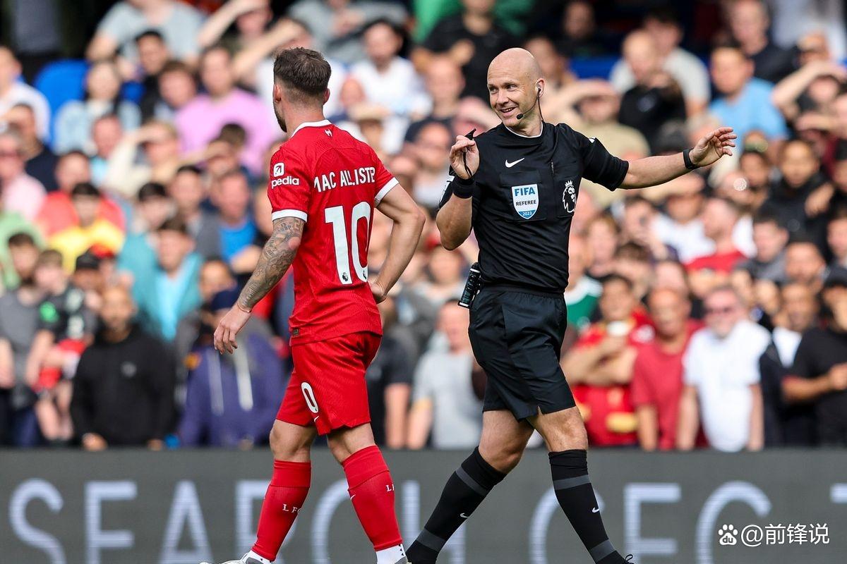 德国在英超中击败国足,争议判罚 德国在英超中击败国足,争议判罚