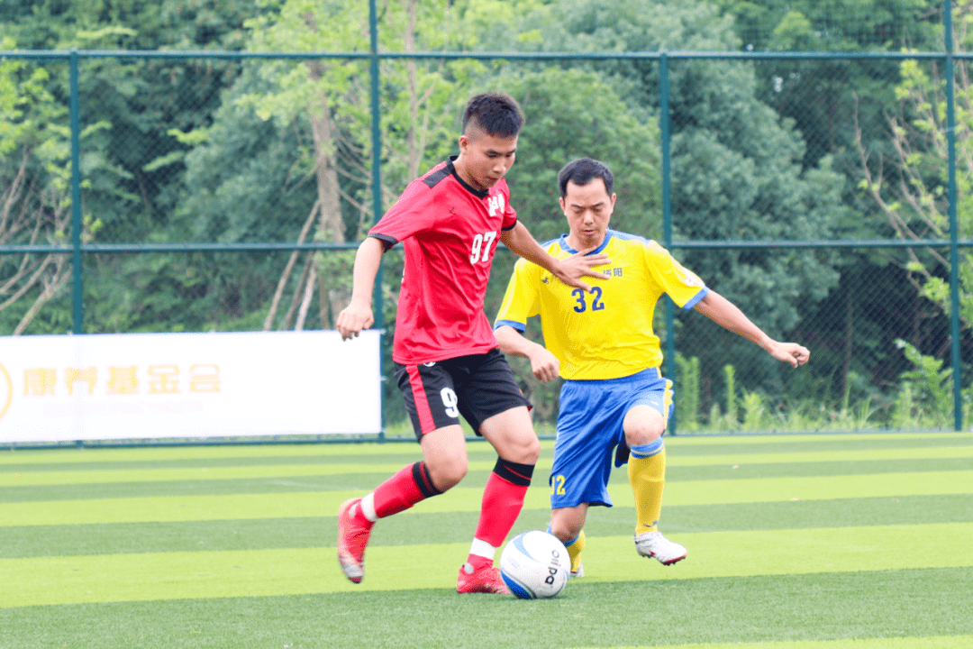 男子篮球联赛的比分统计显示出不同队伍优劣的简单介绍