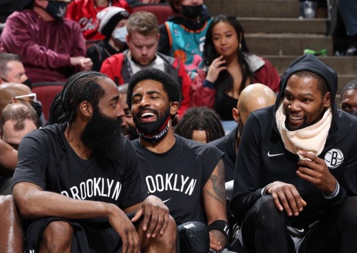 开云体育入口-篮网大胜公牛,哈登准三双表现出色