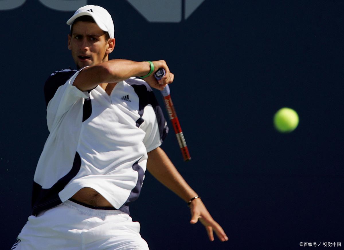 包含日本网球队横扫法国网球队，德约科维奇打破历史纪录的词条