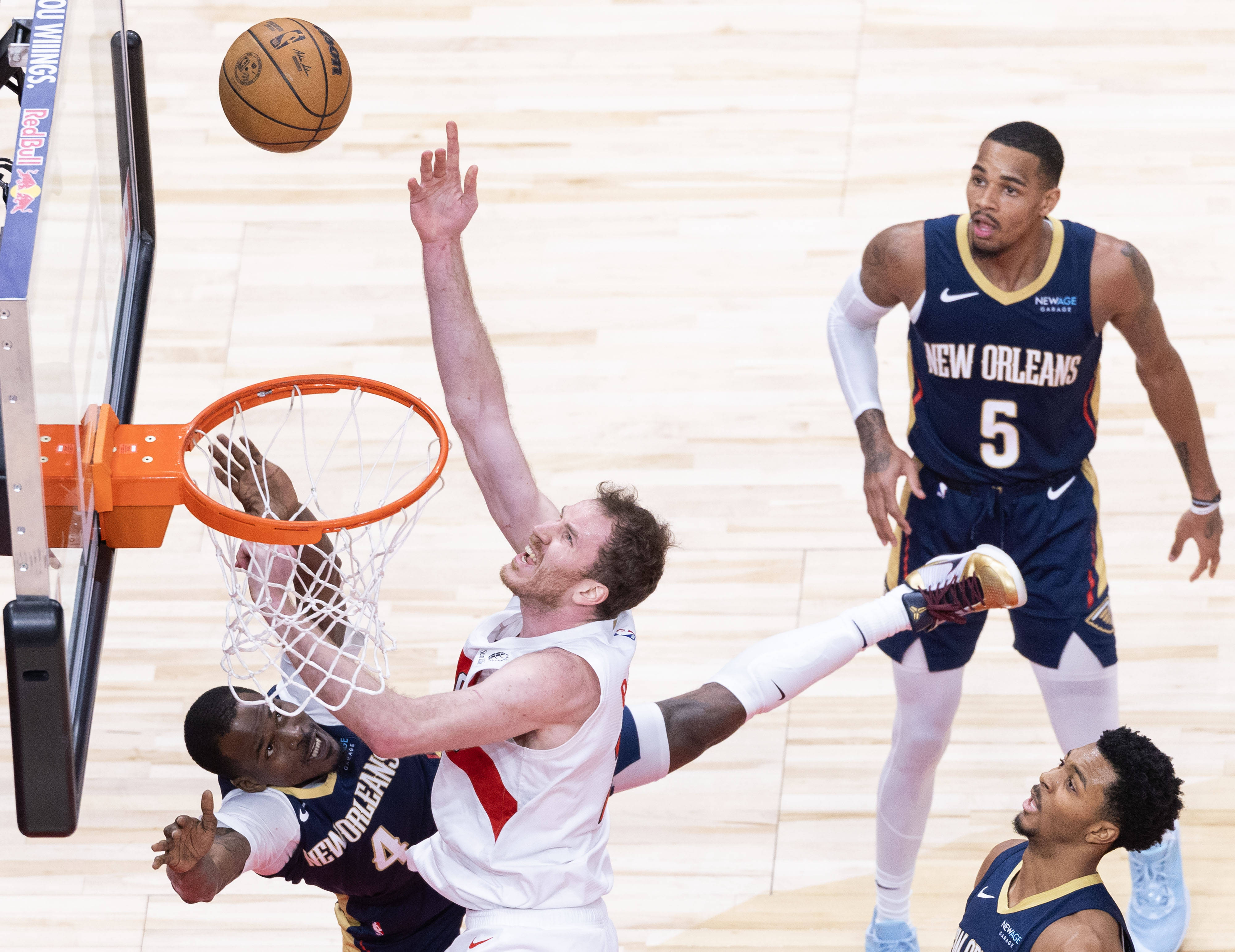 猛龙不敌篮网,篮网获得胜利 猛龙不敌篮网,篮网获得胜利