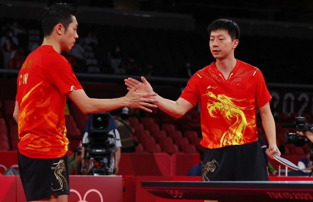 中国队完胜法国队,许昕惊艳四座 中国队完胜法国队,许昕惊艳四座