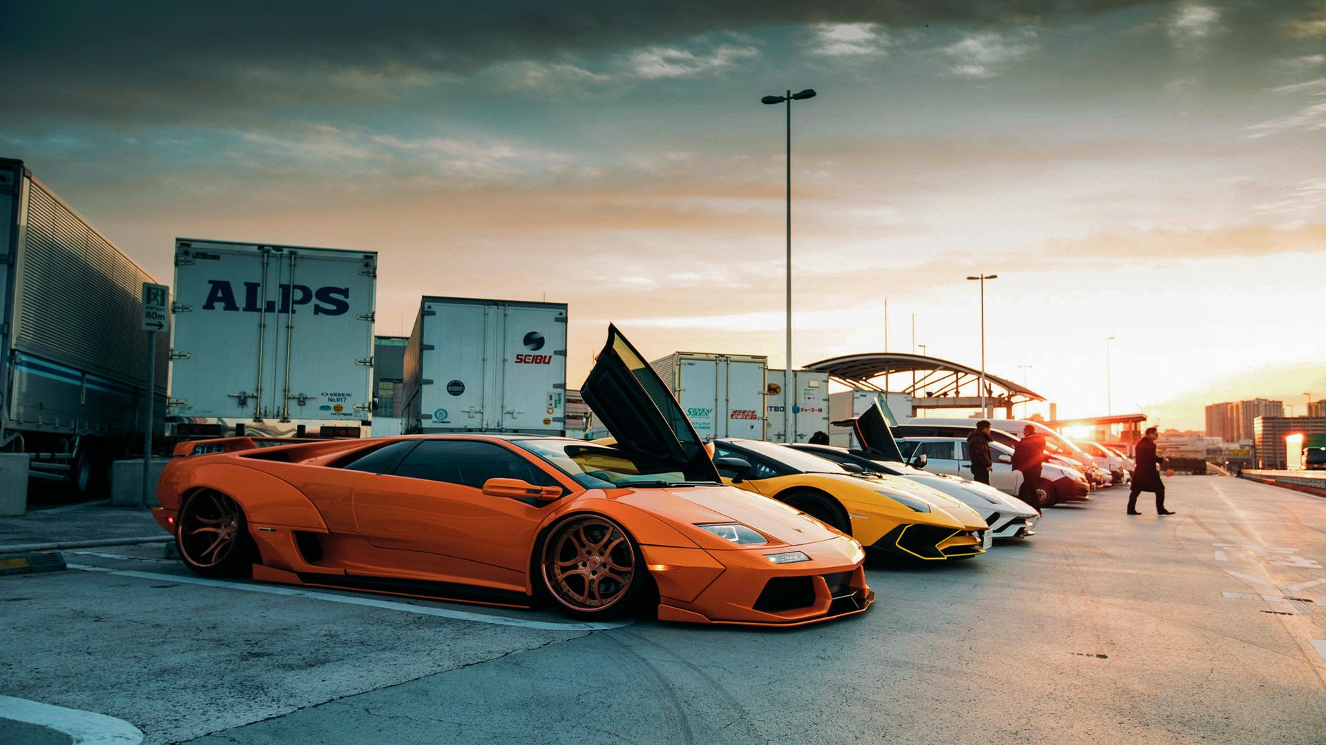 开云体育官网-时空折叠的赛场，当公牛蹄响震彻NBA，詹姆斯的影子在意甲绿茵场劈开战局