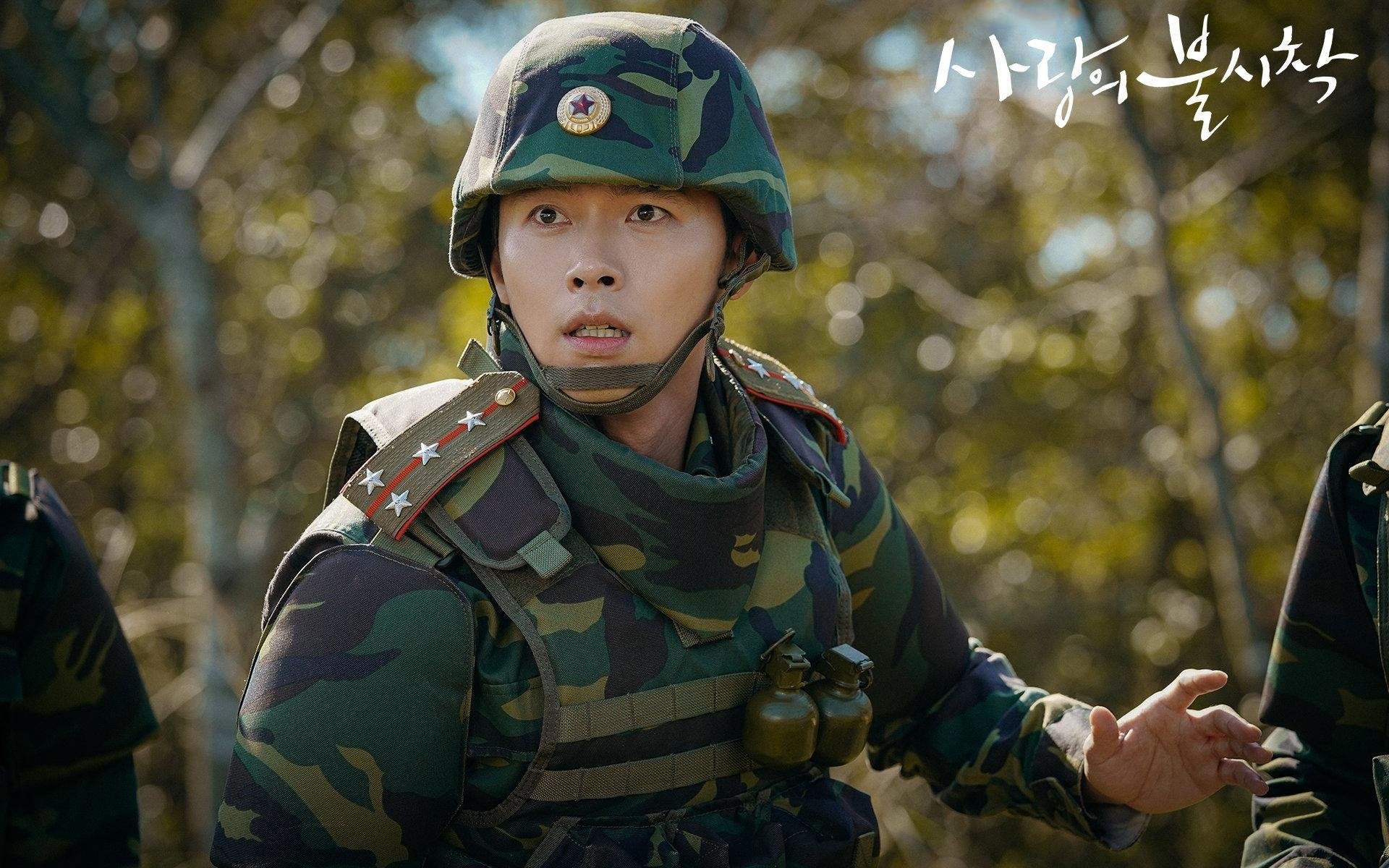 虚构之战，当本泽马为哥斯达黎加戴上关键先生的面具