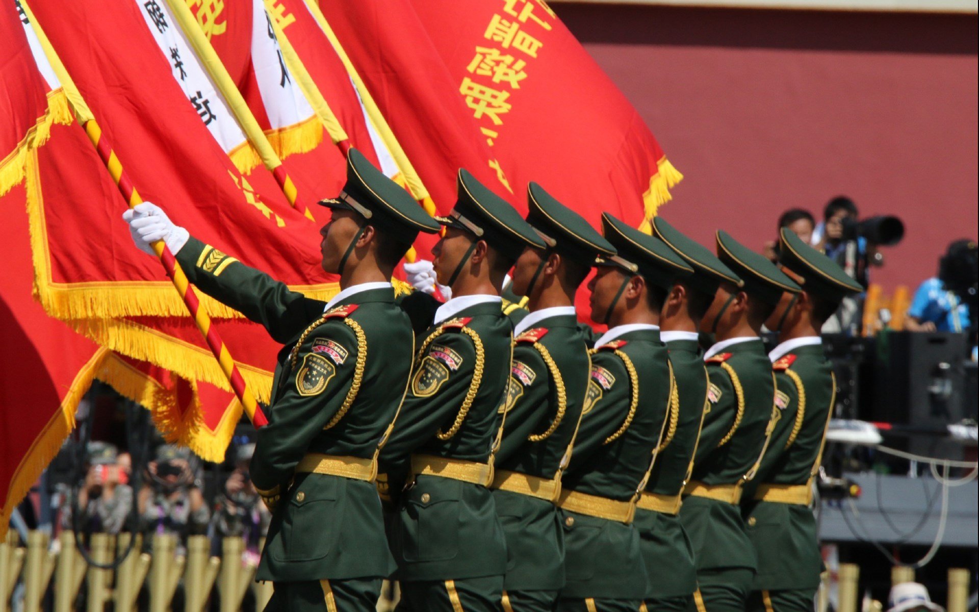 开云体育中国-北欧风暴席卷西亚，劳塔罗独舞点亮赫尔辛基