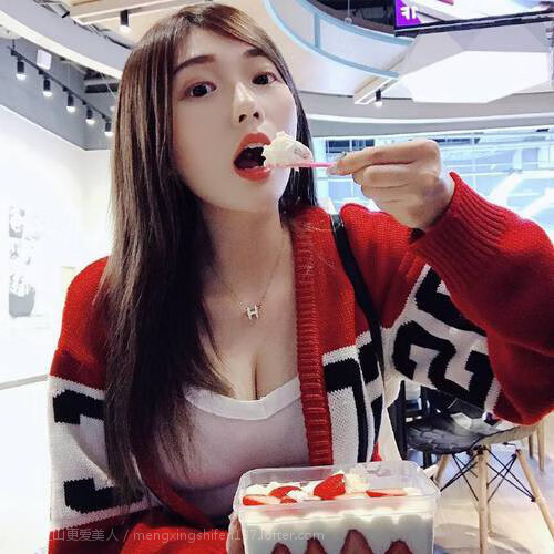 星光黯淡的较量，唯有莱奥光芒万丈，米兰边锋定义德比新内涵