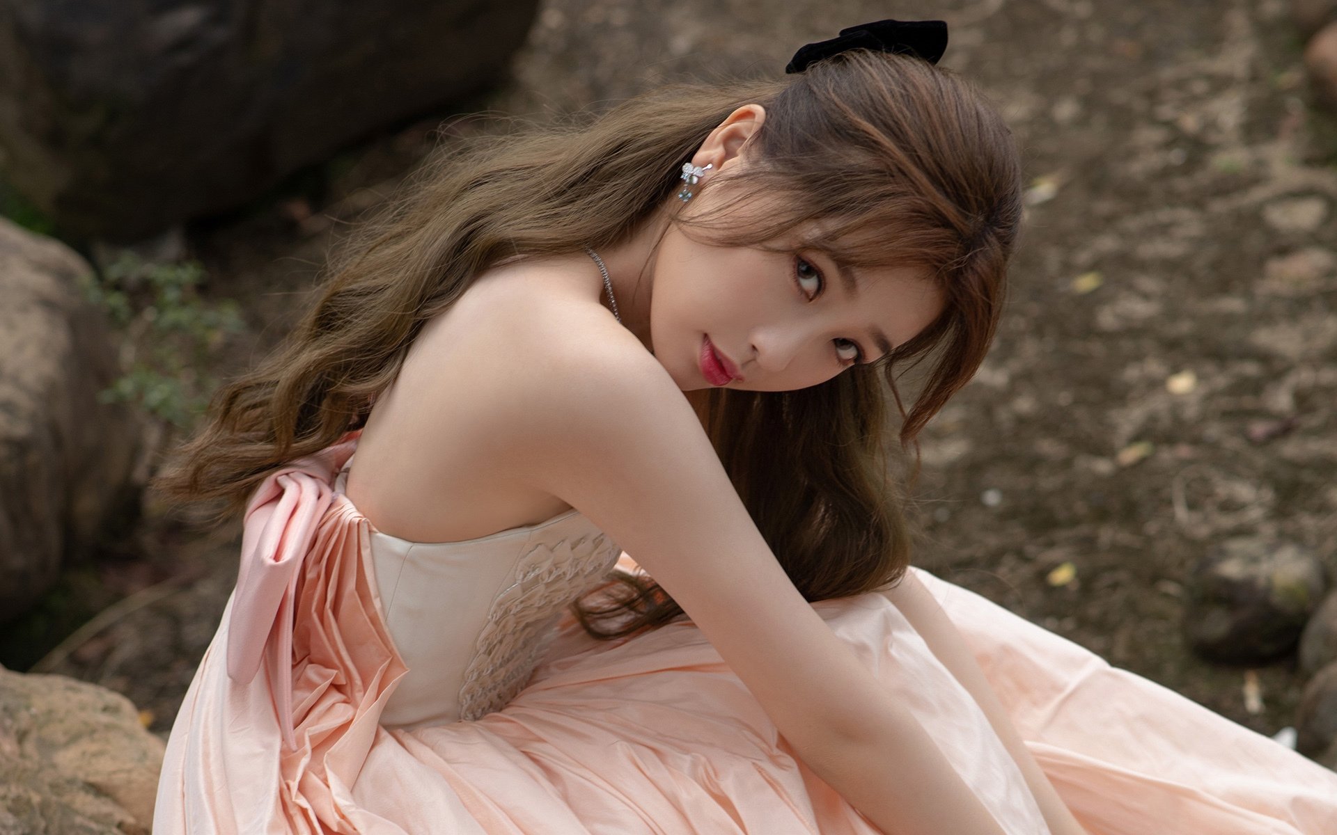 劳塔罗阴影下,曼联三箭破夜