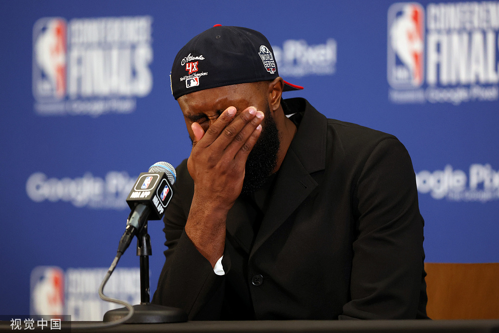 上海队斩落公牛，克莱在NBA季后赛接管比赛